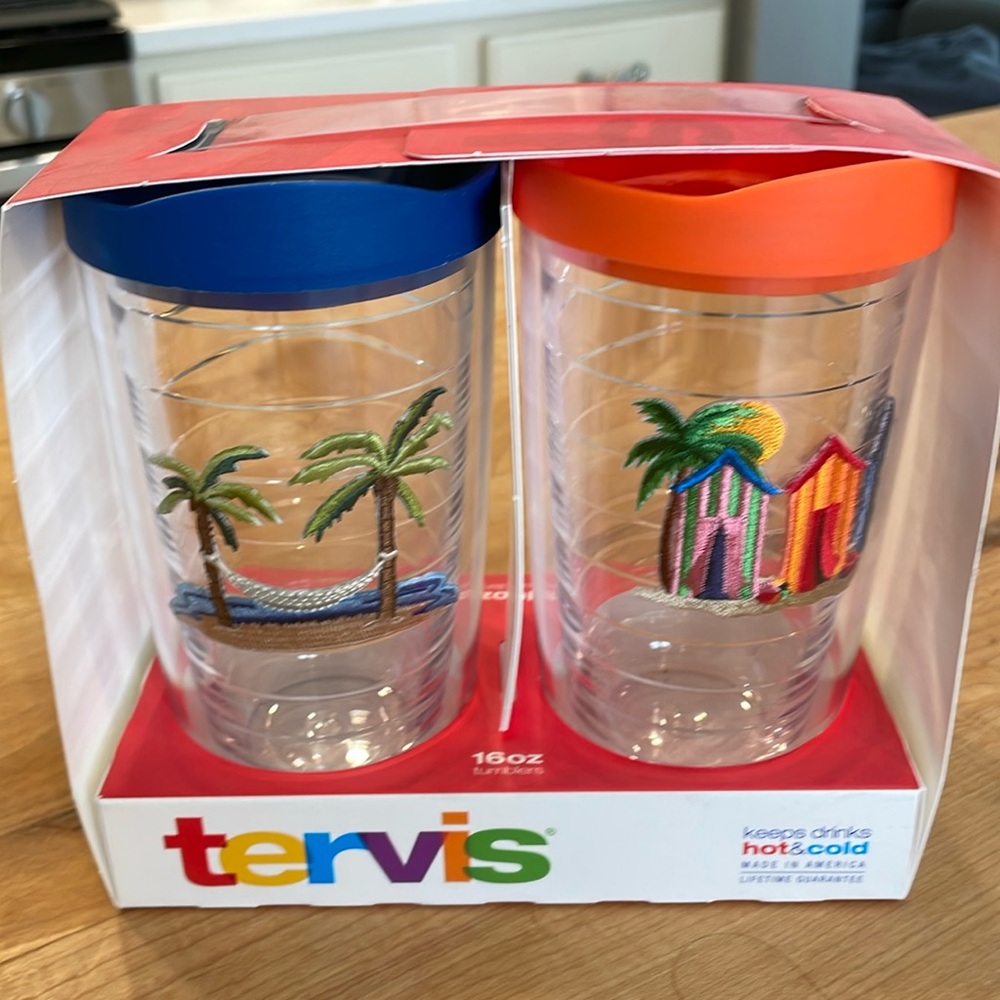 Tervis 16oz Tumblers Set of 2 NWT